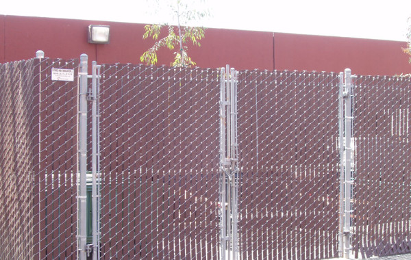 Chainlink with slats